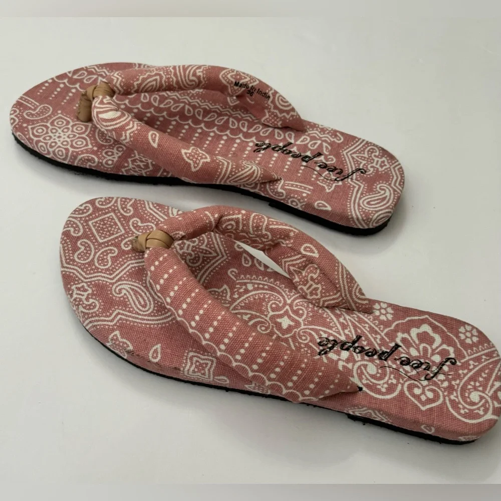 Free People Verda Women’s Boho Pink Organic Cotton Thong Sandals Size 6 Casual